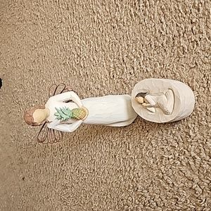 Willow Tree angel of prayer 2003. Never used